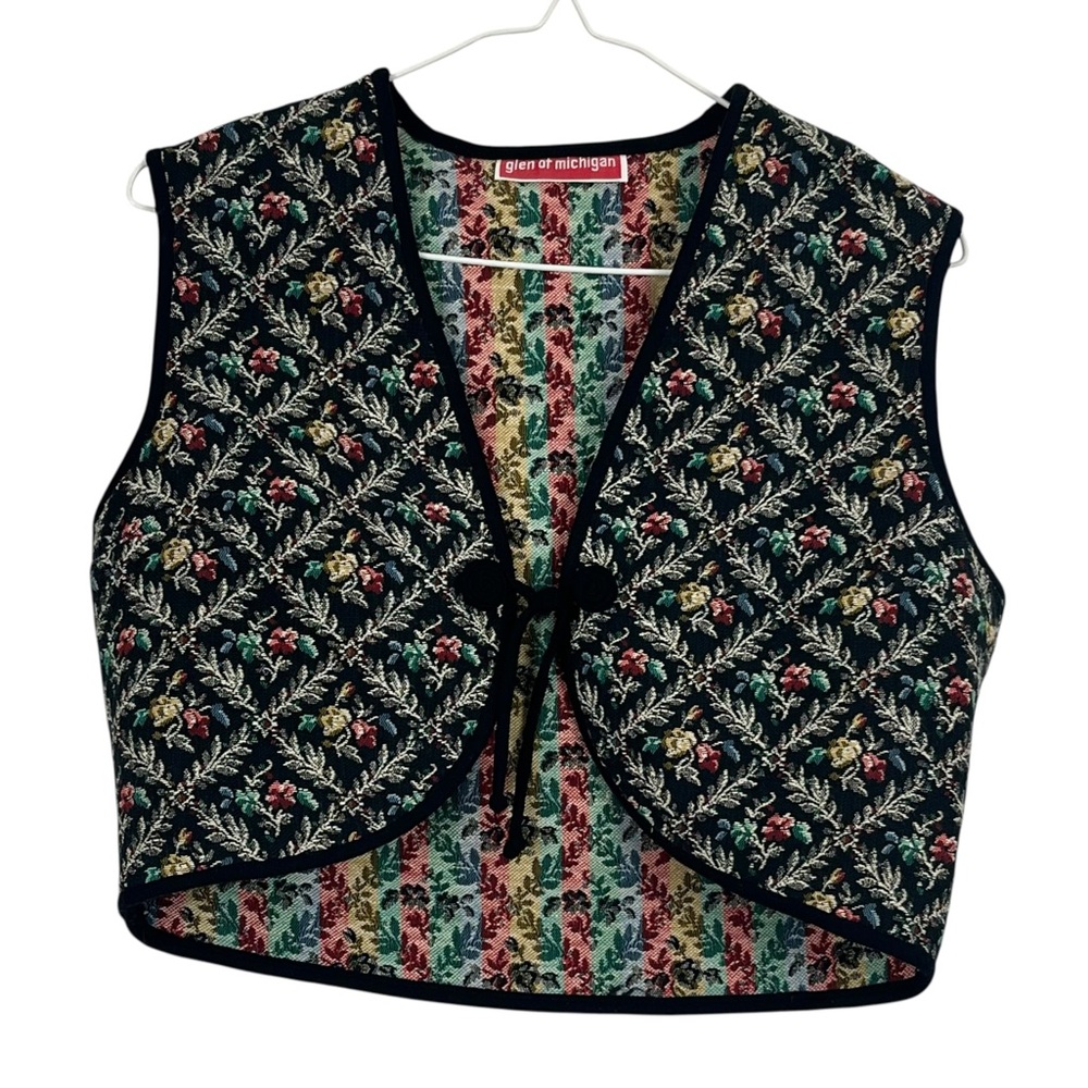 Vintage 70s/80s Glen of Michigan Floral Tapestry Cropped Boho Vest Size Small